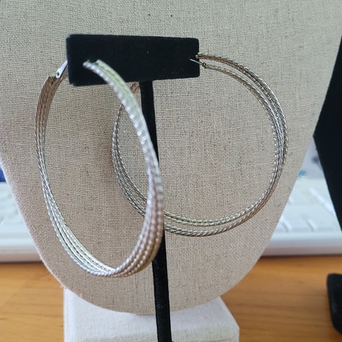 Vintage silver tone - silver, hoop